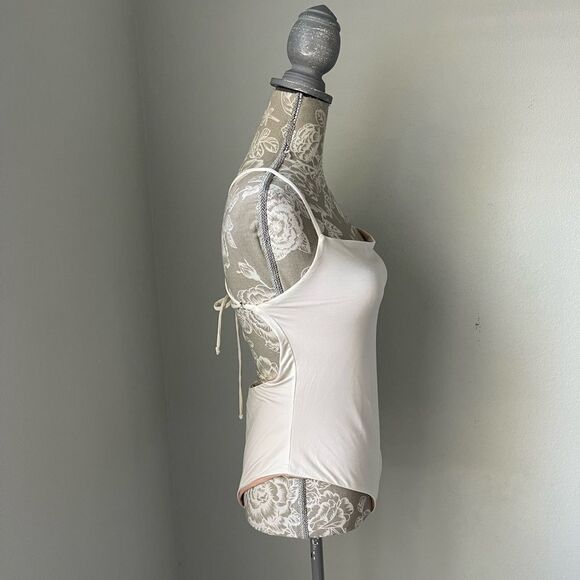 Venus Reversible Strappy Back One Piece Bathing Suit in Off White/Peach - Picture 9 of 12